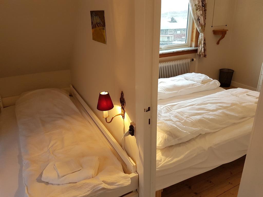 Budget Guesthouse Borgustova Vestmanna Eksteriør billede