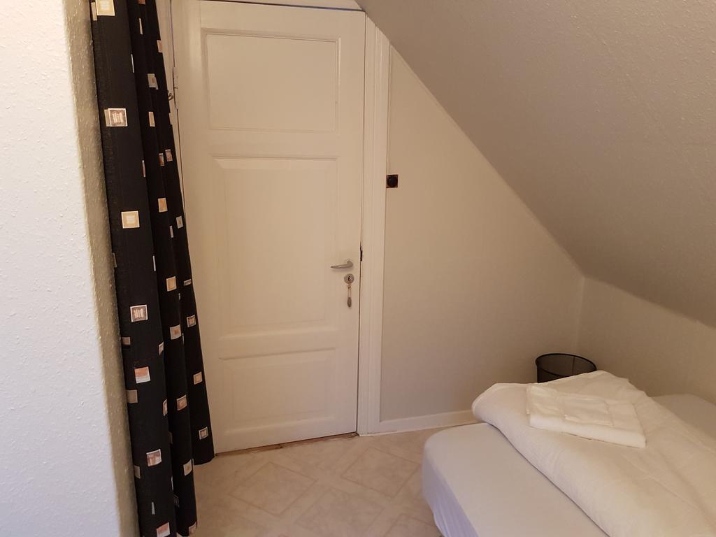 Budget Guesthouse Borgustova Vestmanna Eksteriør billede